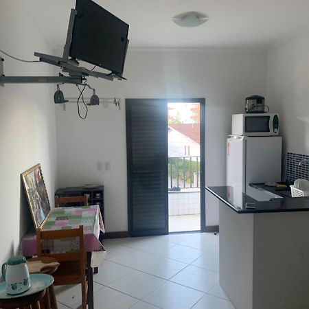 Toninhas 300 Mts Mar Apartman Ubatuba Kültér fotó