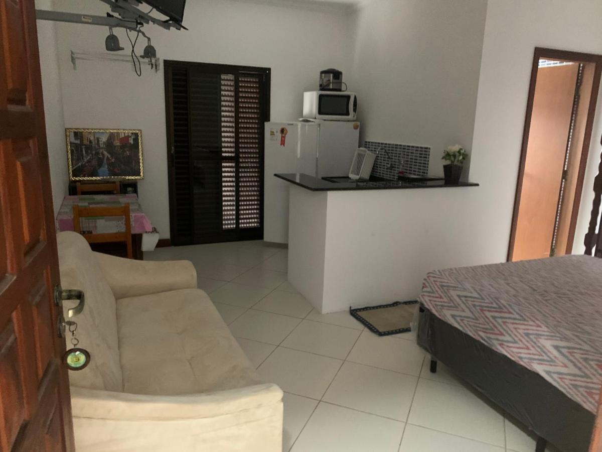 Toninhas 300 Mts Mar Apartman Ubatuba Kültér fotó