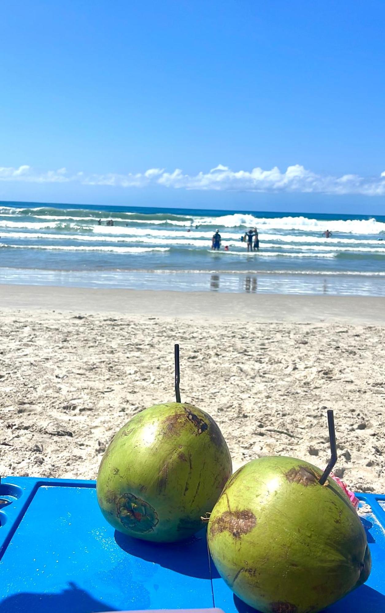 Toninhas 300 Mts Mar Apartman Ubatuba Kültér fotó